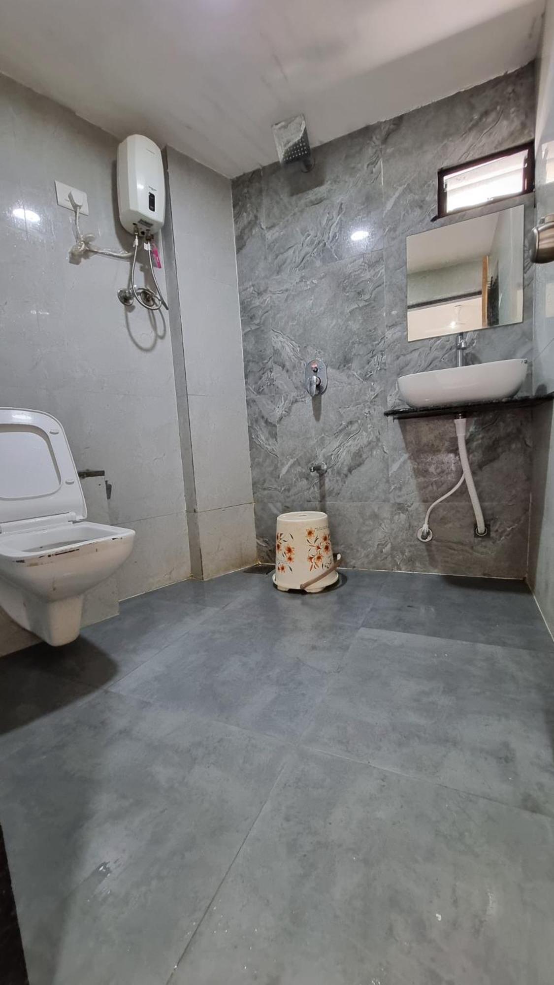 Hotel Green Tree أحمد أباد المظهر الخارجي الصورة